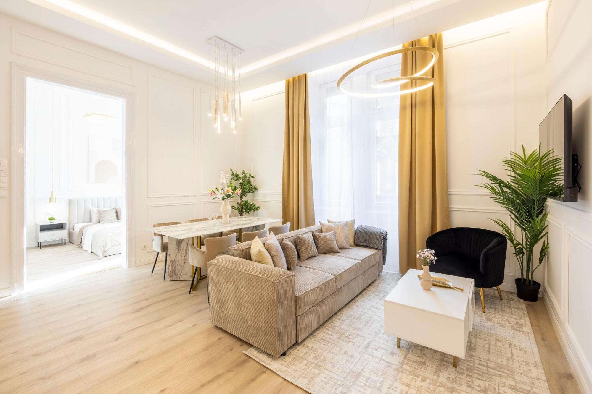 Exclusive & Prestigious Central Residence W/ Balcony Budapest Exterior foto