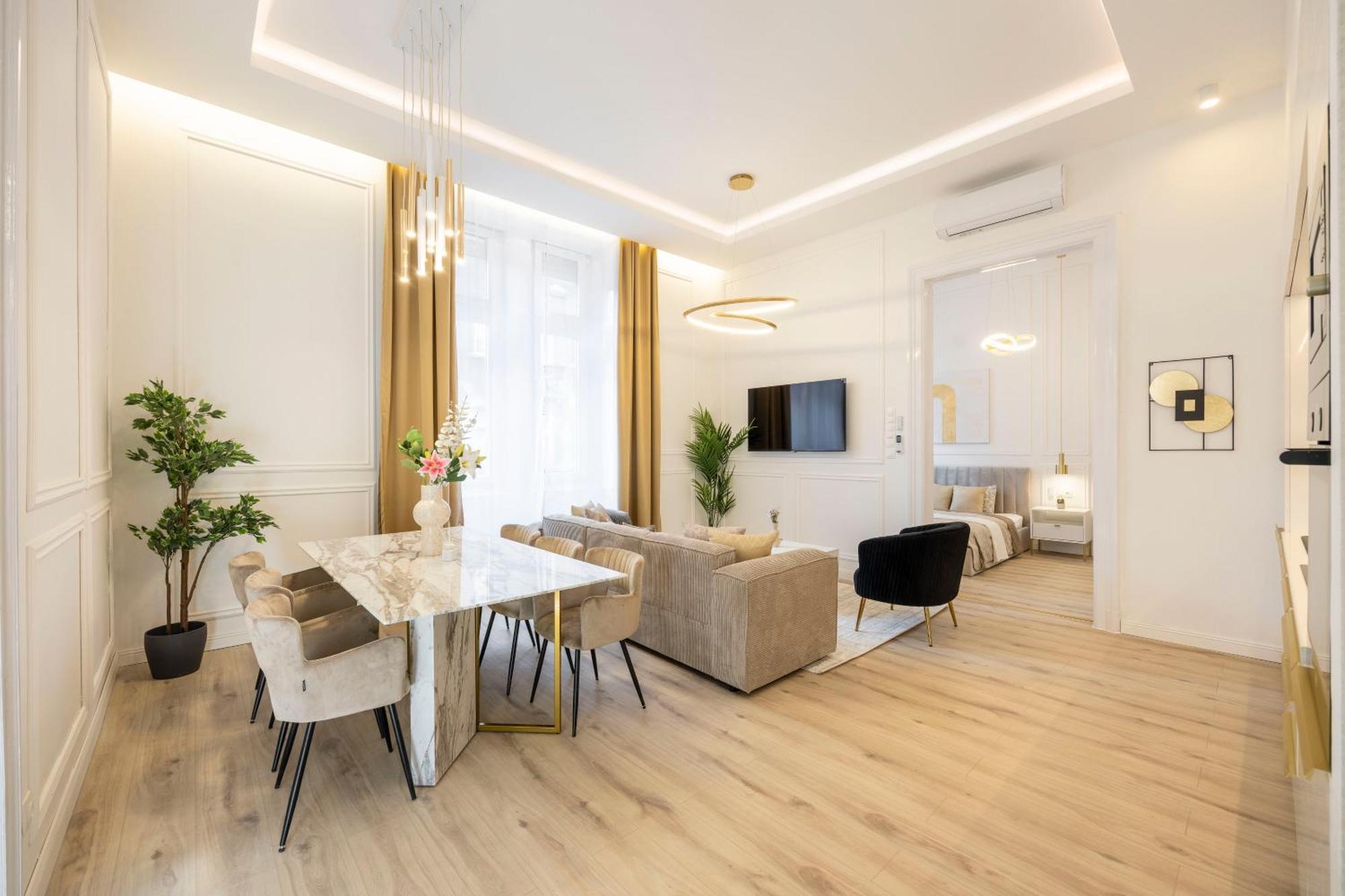 Exclusive & Prestigious Central Residence W/ Balcony Budapest Exterior foto